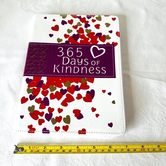 2024 365 Days of Kindness Faux Zippered Leather Cover Heart Design Motivational - Picture 9 of 10